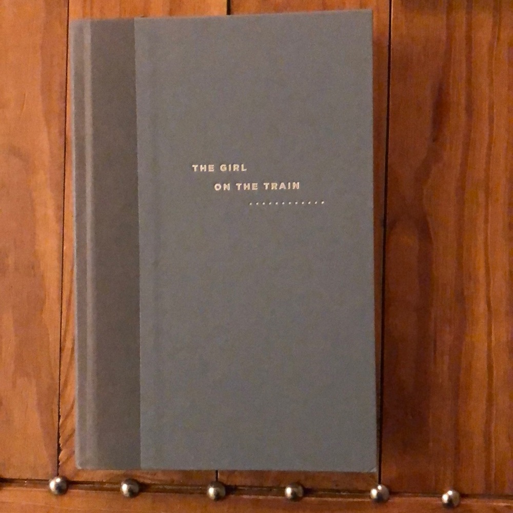 The Girl on the Train (book) 📖